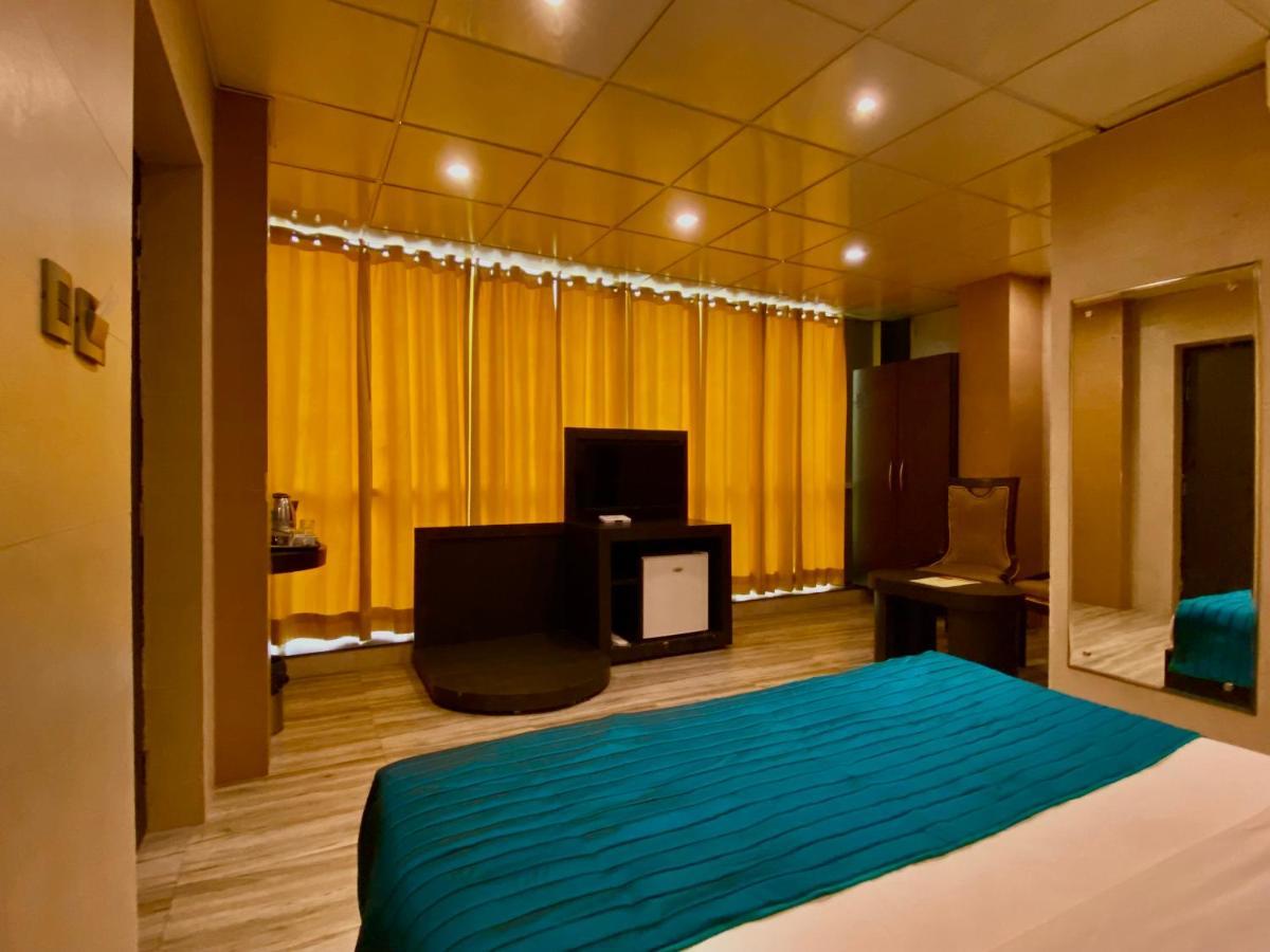 Ace Prime Hotel Greater Noida Exteriör bild