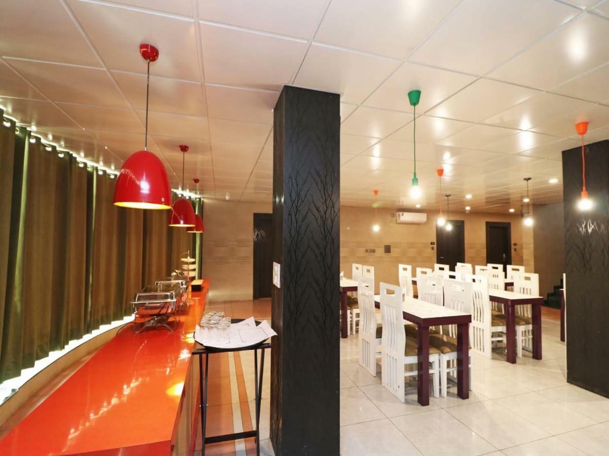 Ace Prime Hotel Greater Noida Exteriör bild